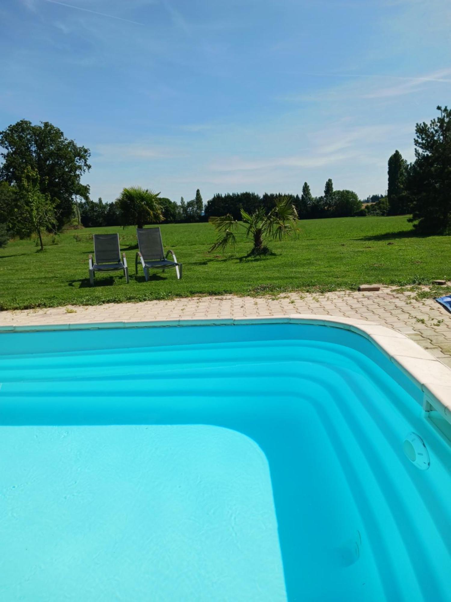 Domaine Du Clos Henri Essay Exterior photo